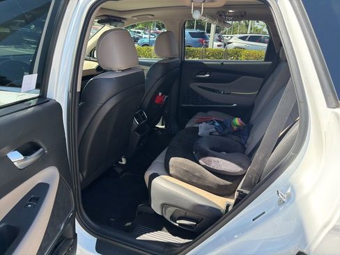 Used 2020 Hyundai Santa Fe SEL w/ Convenience + Premium Package FWD image 10