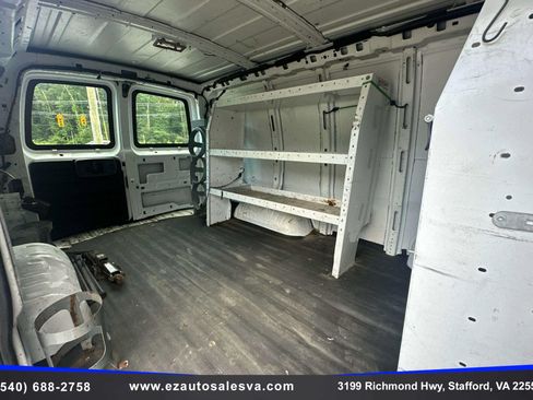 Used 2013 Chevrolet Express 1500 RWD image 22