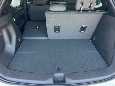 New 2027 Chevrolet Bolt LT w/ Comfort Package FWD image 15