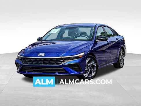 Used 2025 Hyundai Elantra Sport FWD image 1