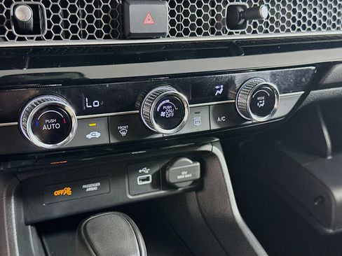 Used 2024 Honda Civic Sport image 23
