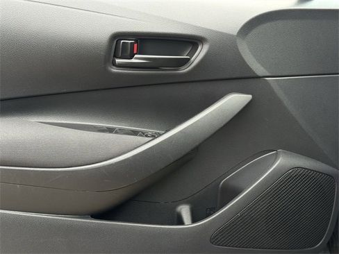 Used 2023 Toyota Corolla LE image 24