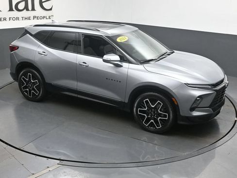 Used 2024 Chevrolet Blazer RS w/ Driver Confidence II Package AWD/4WD image 37