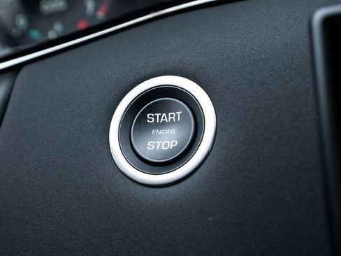 Used 2024 Land Rover Range Rover Evoque S image 28