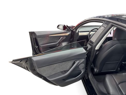 Certified 2023 Tesla Model 3 Standard Range RWD image 10
