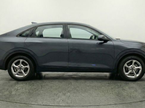 Used 2025 Kia K4 LXS image 11
