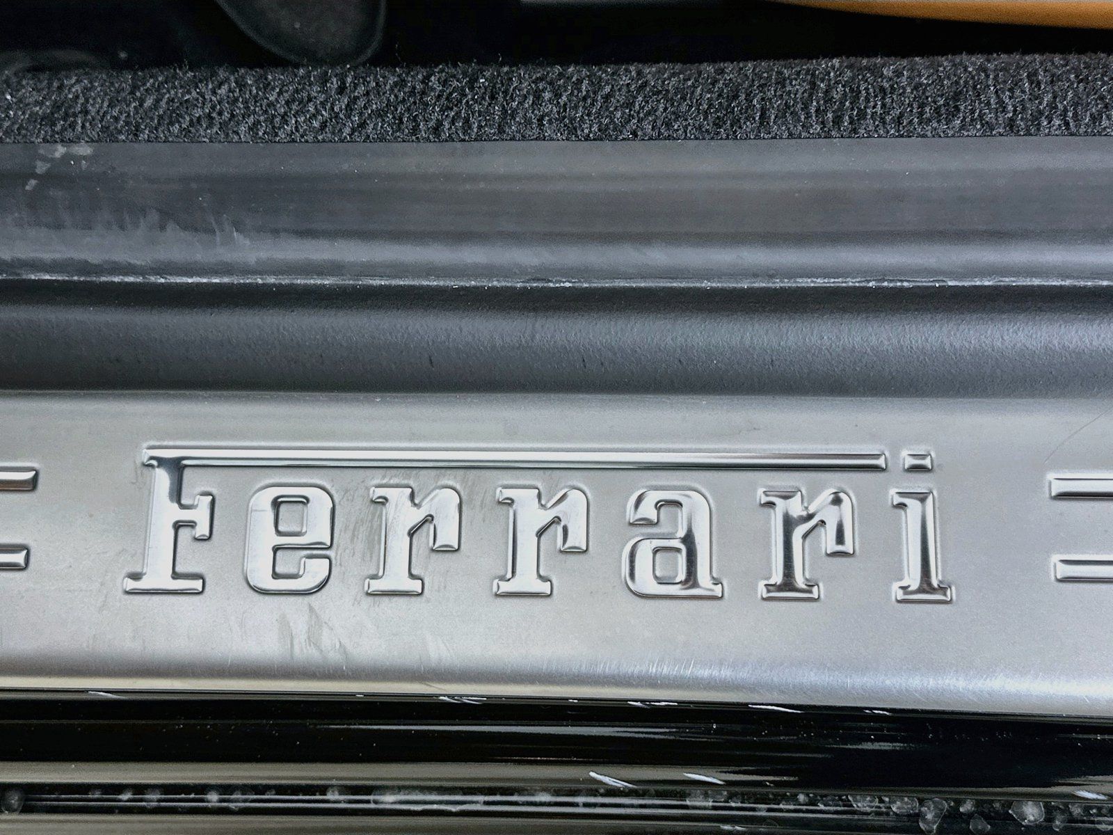 Used 2014 Ferrari California RWD image 57