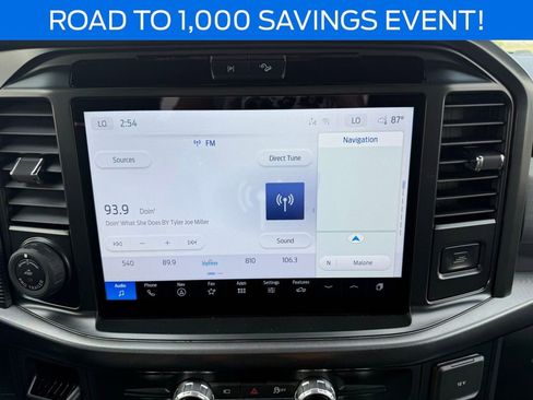 New 2025 Ford F150 Lariat w/ Equipment Group 502A High image 29