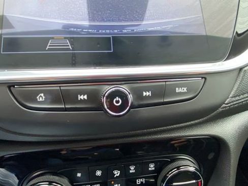 Used 2021 Buick Encore GX Select AWD/4WD image 26