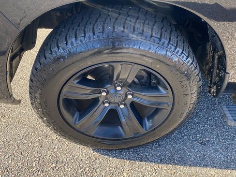 Used 2016 RAM 1500 Sport w/ Black Ram 1500 Sport Group image 20