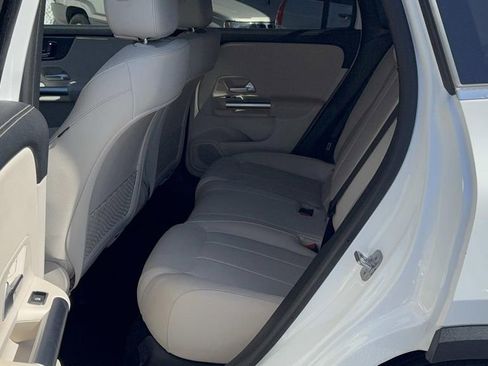 Used 2023 Mercedes-Benz GLA 250 image 13
