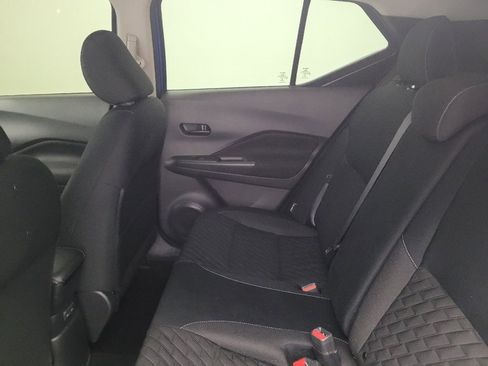 Used 2021 Nissan Kicks S FWD image 18