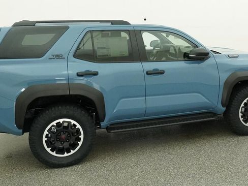 New 2026 Toyota 4Runner TRD Off-Road Premium AWD/4WD image 10