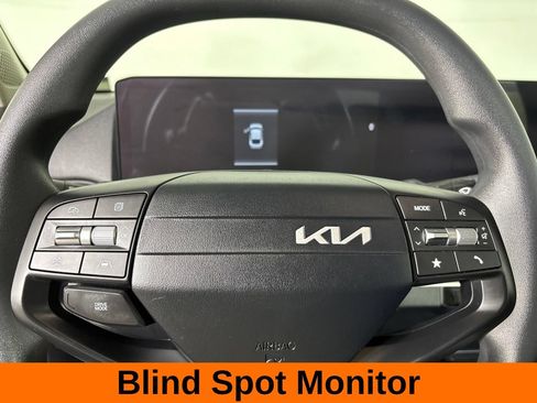 Used 2026 Kia K4 FWD image 12