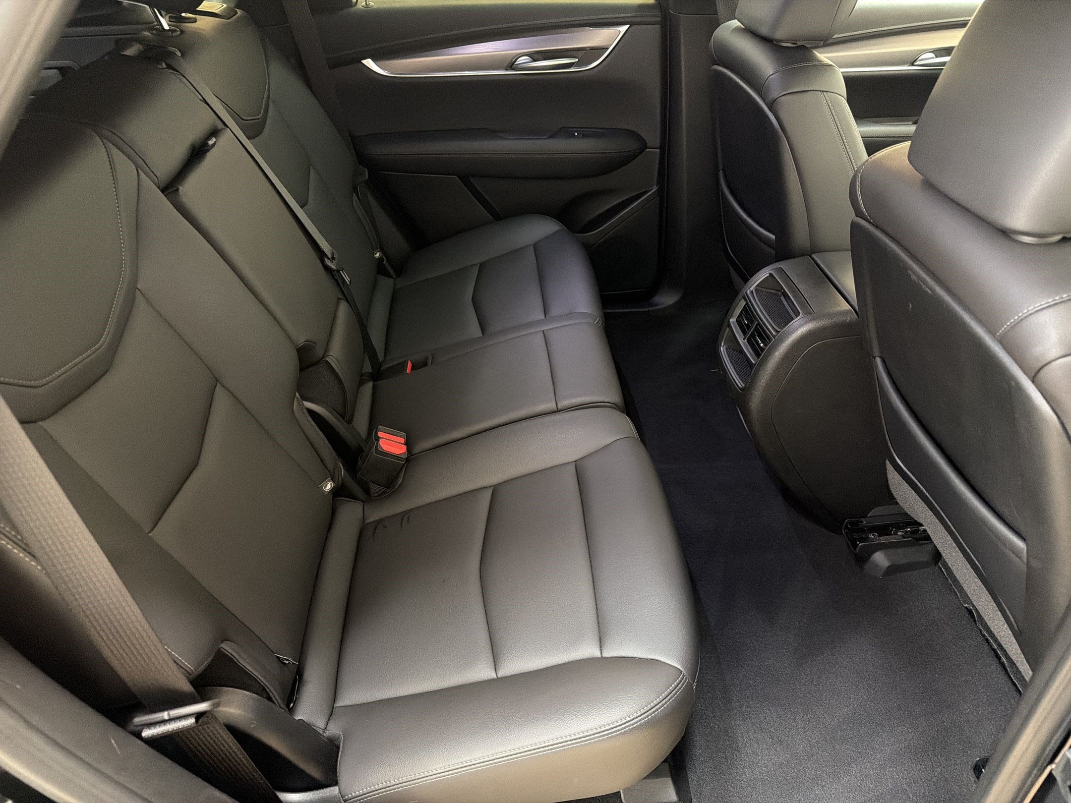 Certified 2023 Cadillac XT5 Luxury AWD/4WD image 29