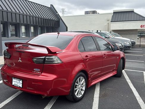 Used 2016 Mitsubishi Lancer ES image 3