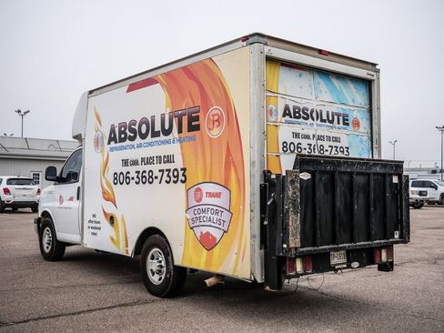 Used 2017 Chevrolet Express 3500 RWD image 22