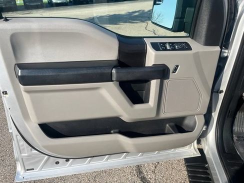 Used 2016 Ford F150 4x4 SuperCrew image 18