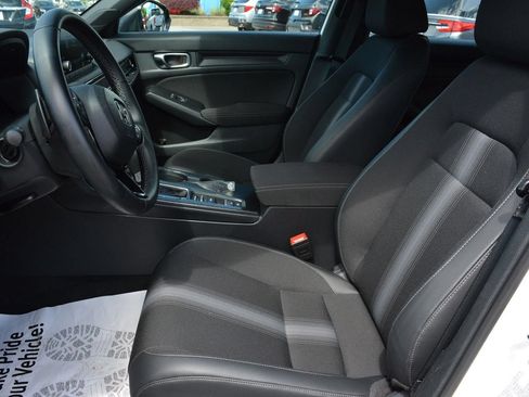 Used 2025 Honda Civic Sport image 7
