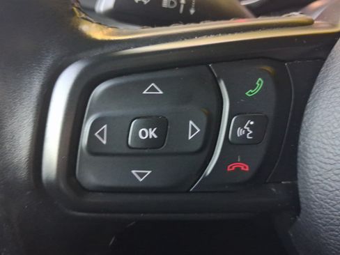 Used 2021 Jeep Gladiator Sport AWD/4WD image 23