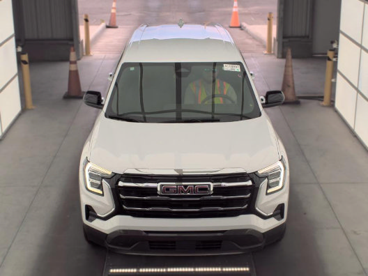 Used 2026 GMC Terrain Elevation FWD image 2