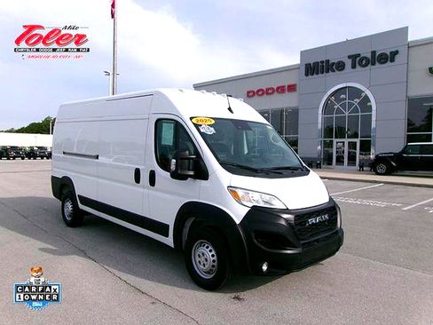 Used 2025 RAM ProMaster 2500 w/ Convenience Group FWD image 1