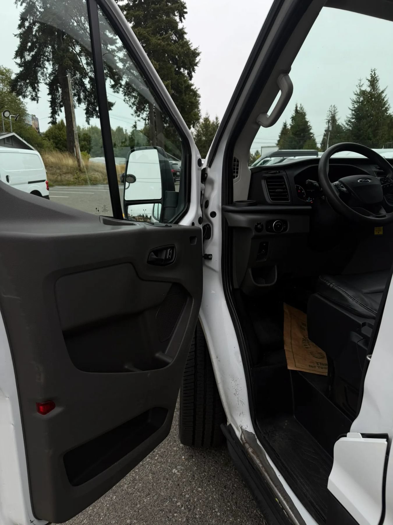 Used 2022 Ford Transit 250 148 High Roof Extended AWD image 24