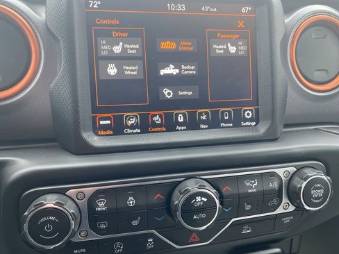 Used 2023 Jeep Gladiator Mojave w/ LED Lighting Group image 38