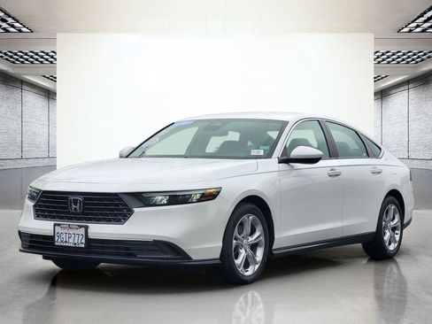 Used 2023 Honda Accord LX image 10