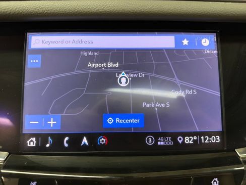 Used 2020 Cadillac XT6 Premium Luxury FWD image 27