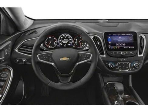 Used 2024 Chevrolet Malibu LT image 4