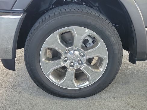 Used 2026 RAM 1500 Big Horn AWD/4WD image 5