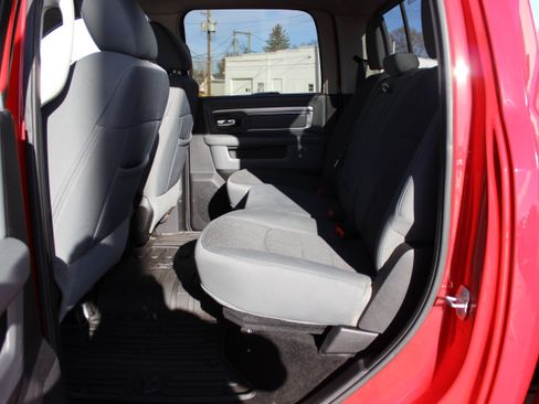 Used 2016 RAM 2500 Big Horn image 20