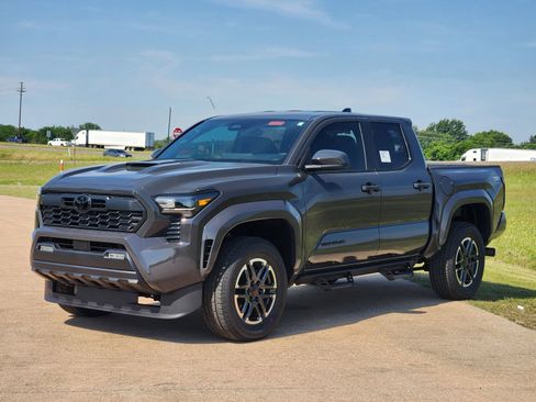 New 2026 Toyota Tacoma TRD Sport RWD image 7