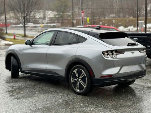 Certified 2021 Ford Mustang Mach-E Select w/ Comfort/Appearance Package image 3