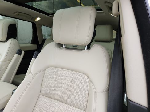 Used 2020 Land Rover Range Rover Sport HSE Dynamic image 11