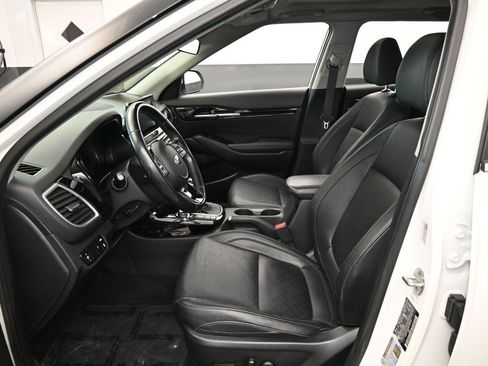 Used 2021 Kia Seltos EX image 11