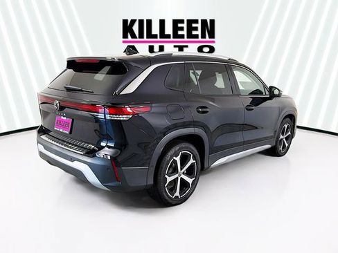 New 2026 Volkswagen Tiguan SE FWD image 7