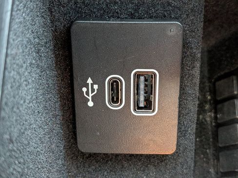 Certified 2025 Lincoln Navigator L Black Label image 28