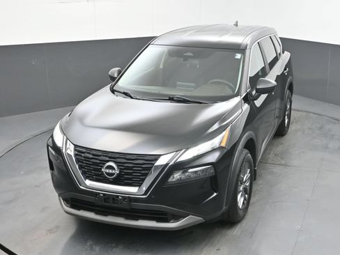 Used 2023 Nissan Rogue S FWD image 31