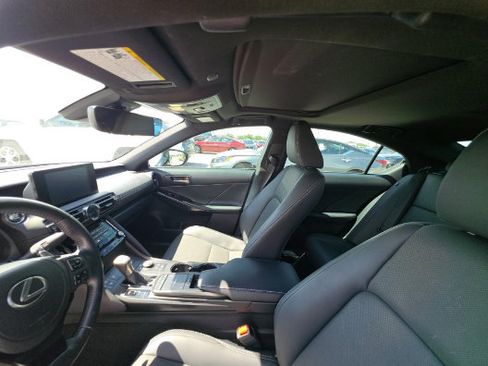 Used 2024 Lexus IS 300 w/ Comfort Package RWD image 6
