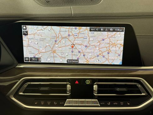 Used 2023 BMW X5 xDrive40i w/ Premium Package image 29