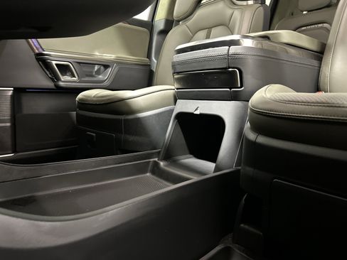 Used 2023 Rivian R1S Launch Edition image 33