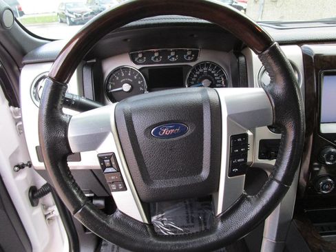 Used 2013 Ford F150 Platinum image 10