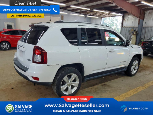 Used 2016 Jeep Compass Latitude FWD image 4