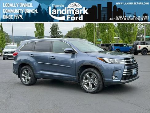 Used 2017 Toyota Highlander Limited Platinum AWD/4WD image 1