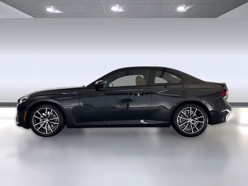 Used 2026 BMW 230i xDrive Coupe w/ Convenience Package AWD/4WD image 2