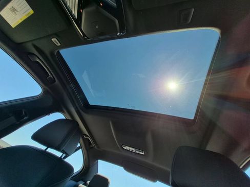 Certified 2023 BMW M550i xDrive AWD/4WD image 18