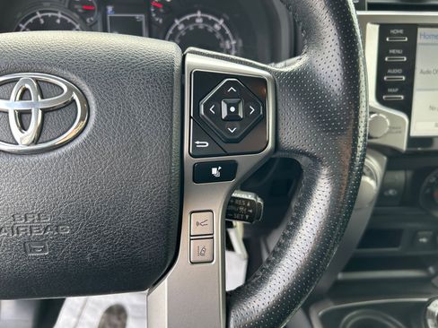 Used 2020 Toyota 4Runner SR5 image 13