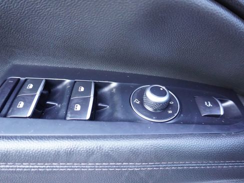 Used 2018 Alfa Romeo Stelvio Sport w/ Quick Order Package 22J Sport AWD/4WD image 31